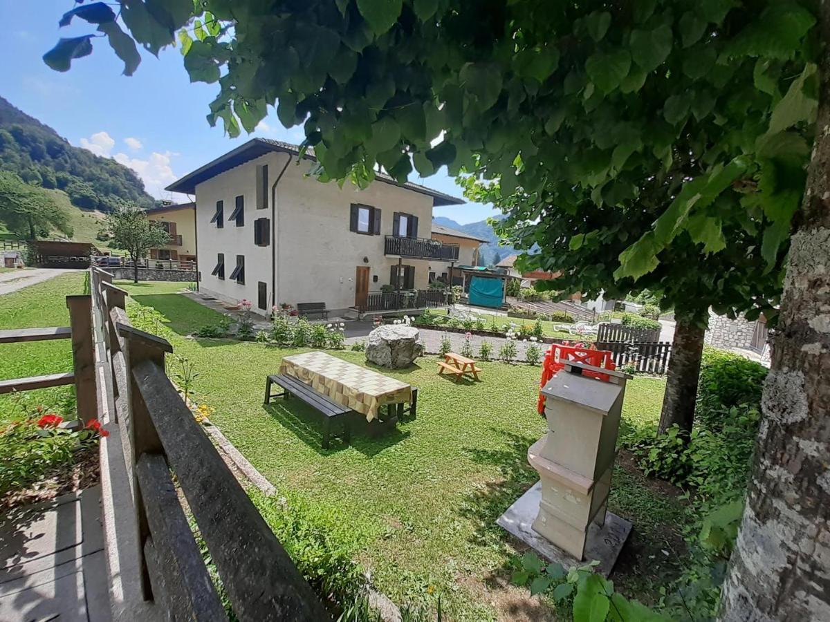 Ca' Albano Lägenhet Mezzolago Exteriör bild