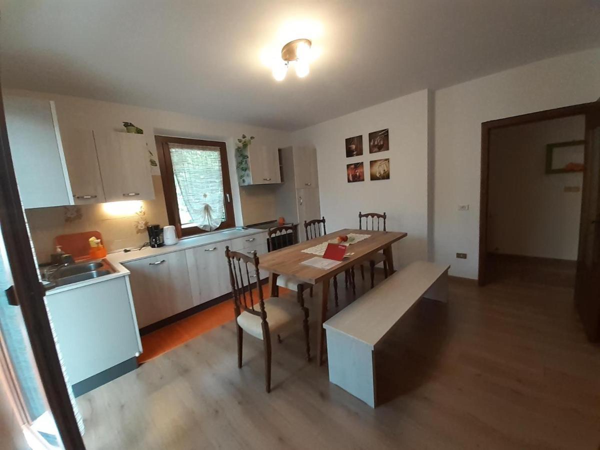 Ca' Albano Lägenhet Mezzolago Exteriör bild